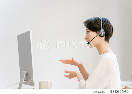 ビジネス テレワーク ヘッドセット 女性 ビジネス テレワーク ヘッドセット 女性 88869540