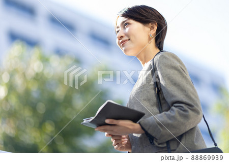 ビジネスウーマン 88869939
