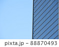 高層ビルの外壁（大阪府大阪市） 88870493
