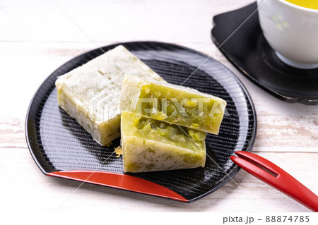 うぐいす餡のきんつば うぐいす餡のきんつば 88874785