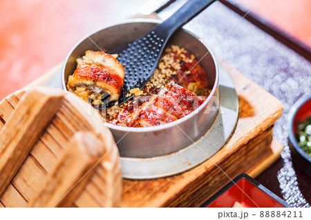 ひつまぶし うなぎ 【 名古屋 グルメ の イメージ 】 ひつまぶし うなぎ 【 名古屋 グルメ の イメージ 】 88884211