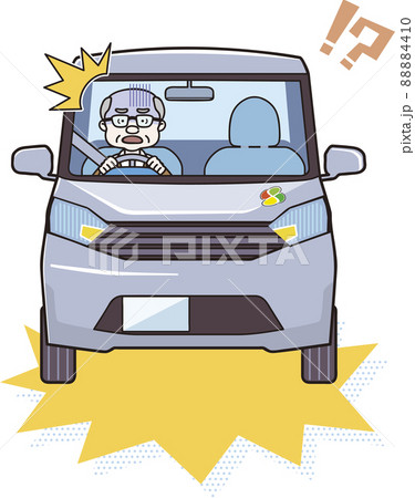 驚くシニア・老人の自動車運転 88884410