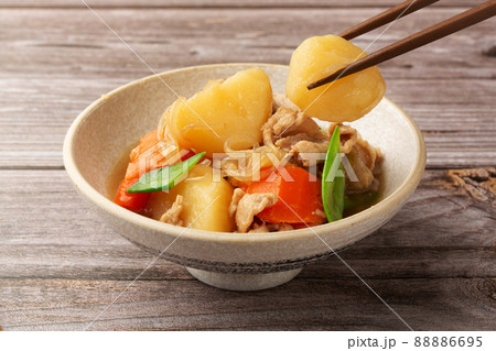 豚肉の肉じゃが 豚肉の肉じゃが 88886695