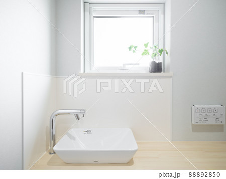 デザイナーズハウスの洗面台 88892850