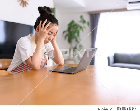 主婦とPC 88893997