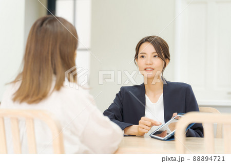 働く女性 相談 カウンセラー 働く女性 相談 カウンセラー 88894721