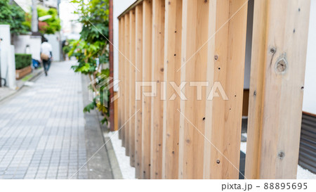 「東京都」神楽坂・路地裏の風景 「東京都」神楽坂・路地裏の風景 88895695