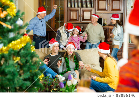 Happy big family is meeting for celebration New Year together at home 88896146
