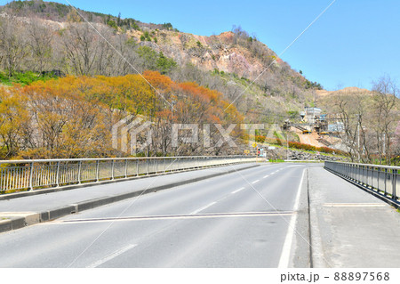 不動岩橋／松川 高山村方面を望む(長野県高山村)【2022.4】 88897568