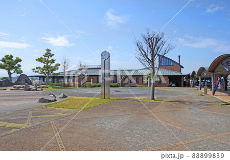 福岡県朝倉郡筑前町の公共施設めくばーる 88899839