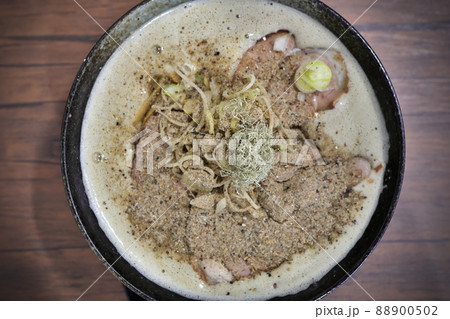 カプチーノ煮干しラーメン(青森県) カプチーノ煮干しラーメン(青森県) 88900502