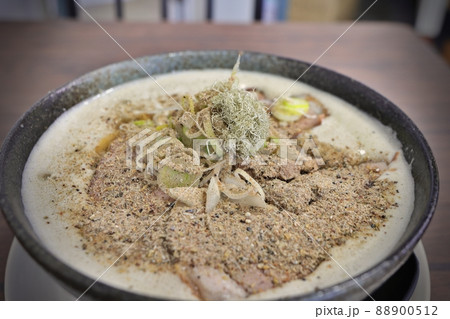 カプチーノ煮干しラーメン(青森県) カプチーノ煮干しラーメン(青森県) 88900512