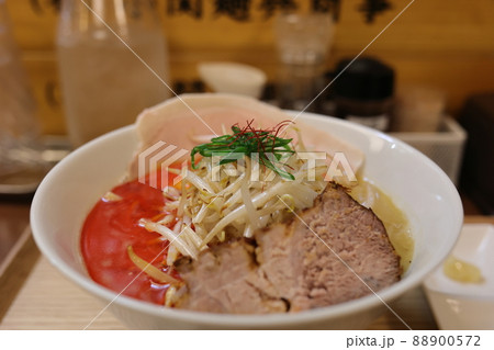 味噌ラーメン(側面) 味噌ラーメン(側面) 88900572