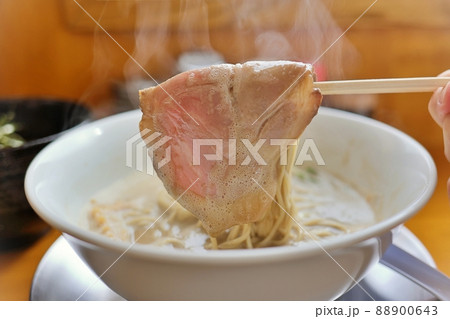 クリーミー濃厚煮干ラーメンのチャーシュー（青森県） 88900643