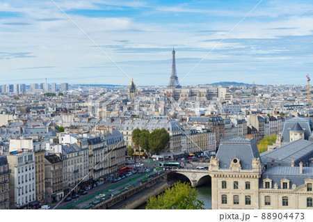 skyline of Paris with eiffel tower 88904473