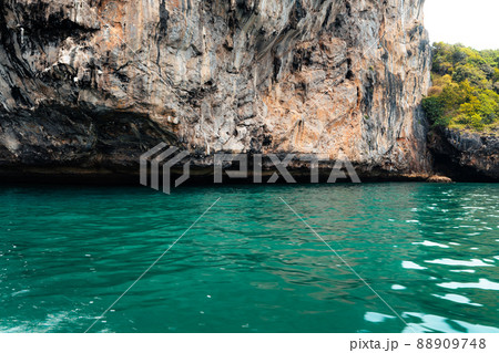 Travel, sea and rocky mountains in Thailand 88909748