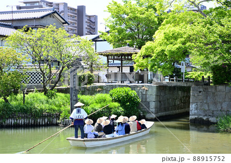 柳川市 掘割りのある風景 柳川城堀水門 柳川市 掘割りのある風景 柳川城堀水門 88915752