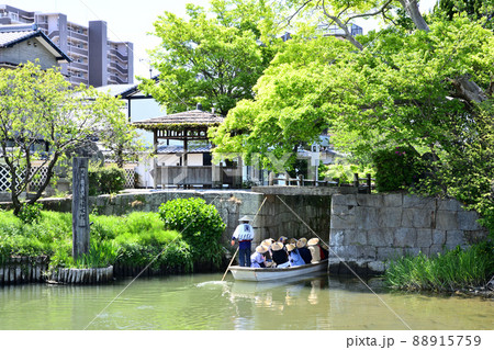 柳川市　掘割りのある風景　柳川城堀水門 88915759