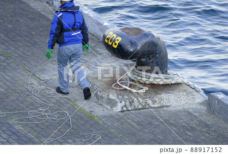 埠頭　横浜港（よこはまこう）神奈川県横浜市の東京湾岸　国際戦略港湾・京浜港（ハブ港） 88917152