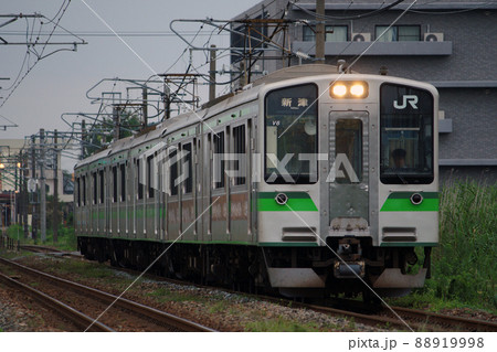 信越本線E127系（6両編成） 88919998