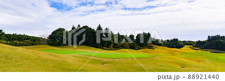 ゴルフ ラウンド 秋 春 冬 【 golf の イメージ 】 ゴルフ ラウンド 秋 春 冬 【 golf の イメージ 】 88921440