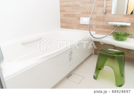家のお風呂 88928697