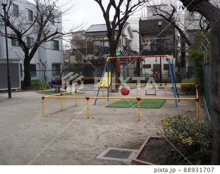 街並みの風景 88931707