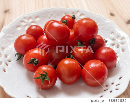 写真素材|新鮮な赤いミニトマト 夏野菜 写真素材|新鮮な赤いミニトマト 夏野菜 88932822