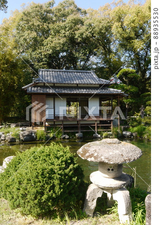 天赦園の春雨亭 88935530