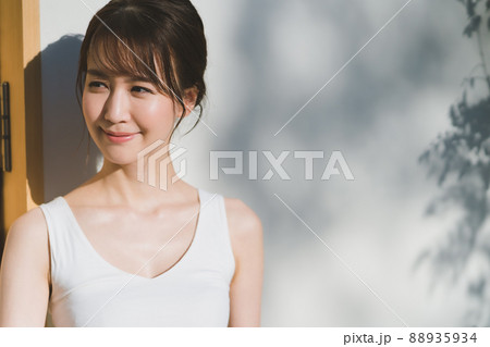 Cosmetically Cosmetically 88935934