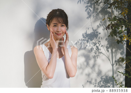 Cosmetically 88935938