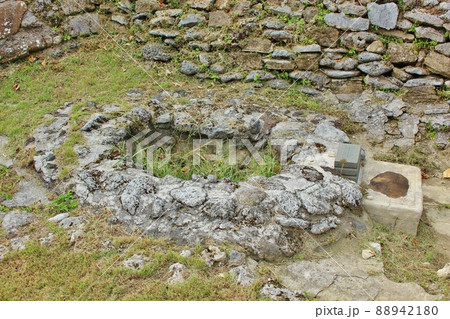 伊是名島　尚円王御庭公園　潮平御川 88942180