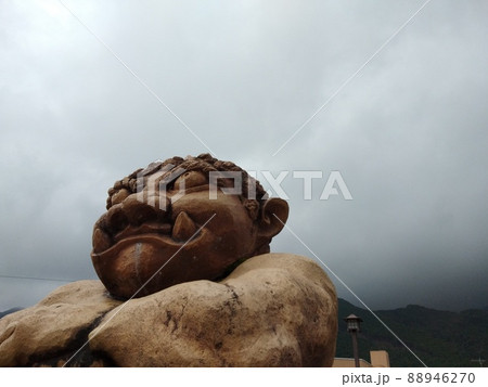 暗雲立ち込める鬼怒太像 88946270