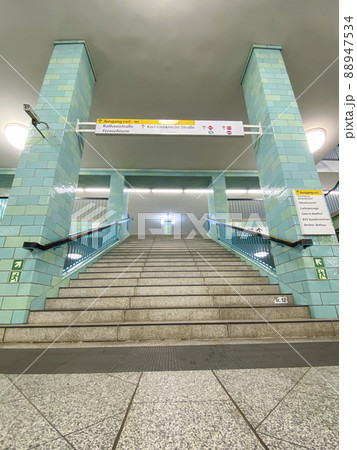 Alexanderplatz subway station Alexanderplatz subway station 88947534