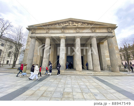 View of the Neue Wache in Berlin View of the Neue Wache in Berlin 88947549