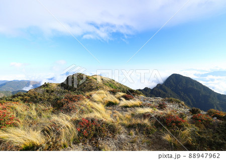 山脈 山岳 ヒルズ 88947962