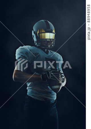 Young Man American Football Player In Sports の写真素材 8458