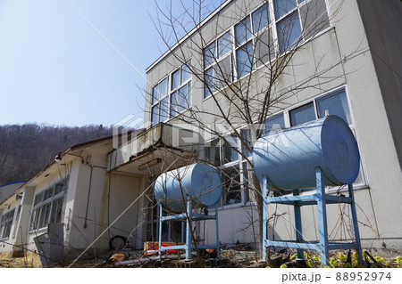 大滝村立北湯沢小学校(廃校) 大滝村立北湯沢小学校(廃校) 88952974