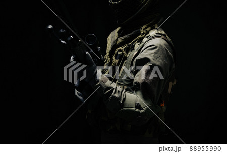 狙撃銃と狙撃手 88955990