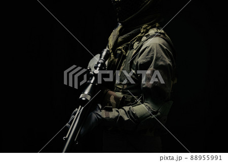 狙撃銃と狙撃手 88955991