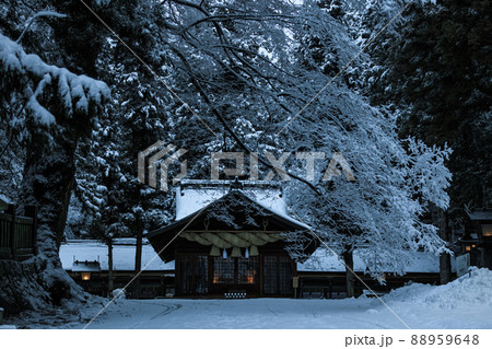 諏訪大社【春宮】 88959648