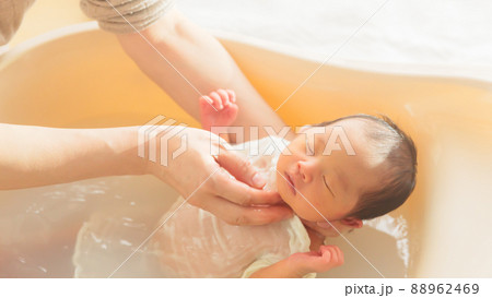 沐浴 新生児 1週 沐浴 新生児 1週 88962469