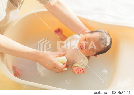 沐浴　新生児　1週 88962471