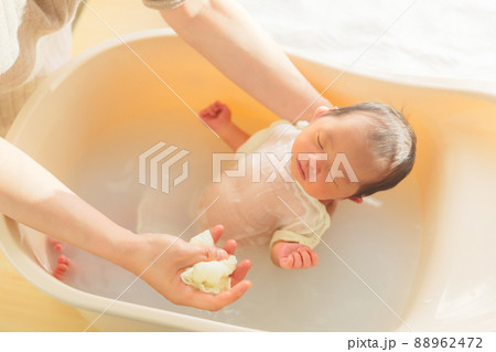 沐浴　新生児　1週 88962472