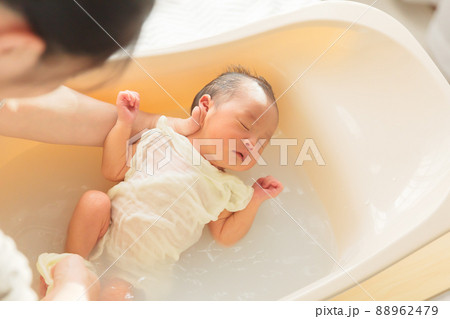 沐浴 新生児 1週 沐浴 新生児 1週 88962479