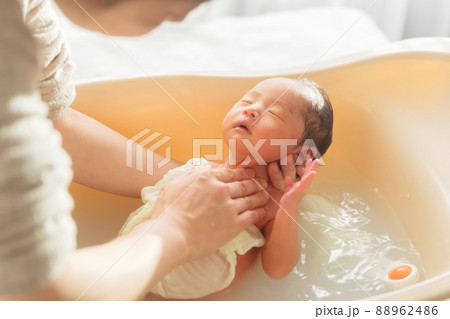 沐浴 新生児 1週 沐浴 新生児 1週 88962486