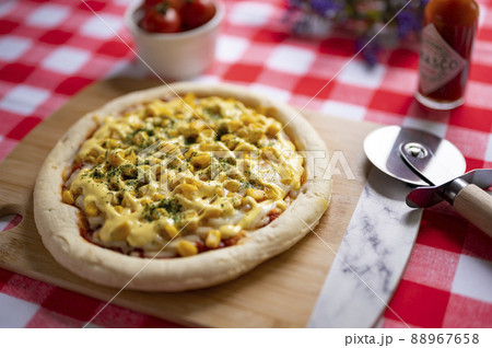 子供に大人気マヨコーンピザ 子供に大人気マヨコーンピザ 88967658