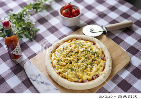 子供に大人気マヨコーンピザ 88968150