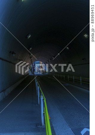 東京都心のトンネル 88969451