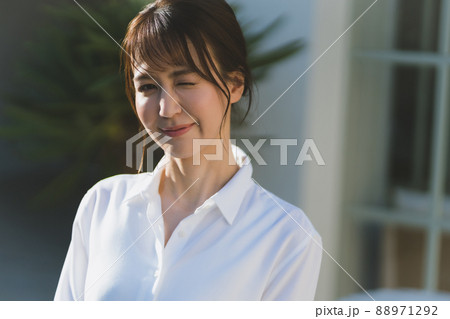 Cosmetically Cosmetically 88971292